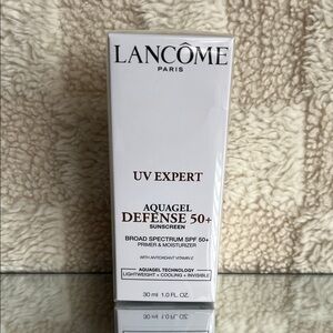 Lancome UV Expert Aquagel Defense 50+ Sunscreen - White